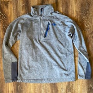 North Face Men’s Grey 1/2 ZIP Pullover